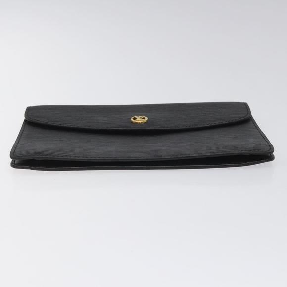 LOUIS VUITTON Epi Montagne 20 Clutch Bag Black LV Auth ep7435 - Picture 6 of 16